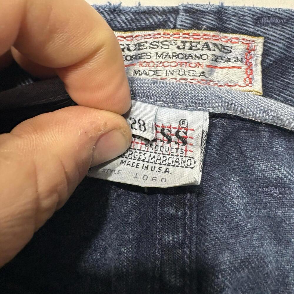 Vtg GUESS Style 1060 Dark Wash High Waisted Tapered Denim Jeans RARE Size-28 - Picture 6 of 12